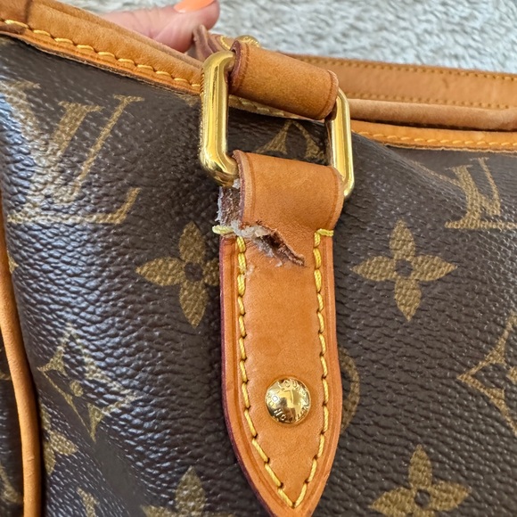 Louis Vuitton Monogram Estrella MM - Picture 6 of 16